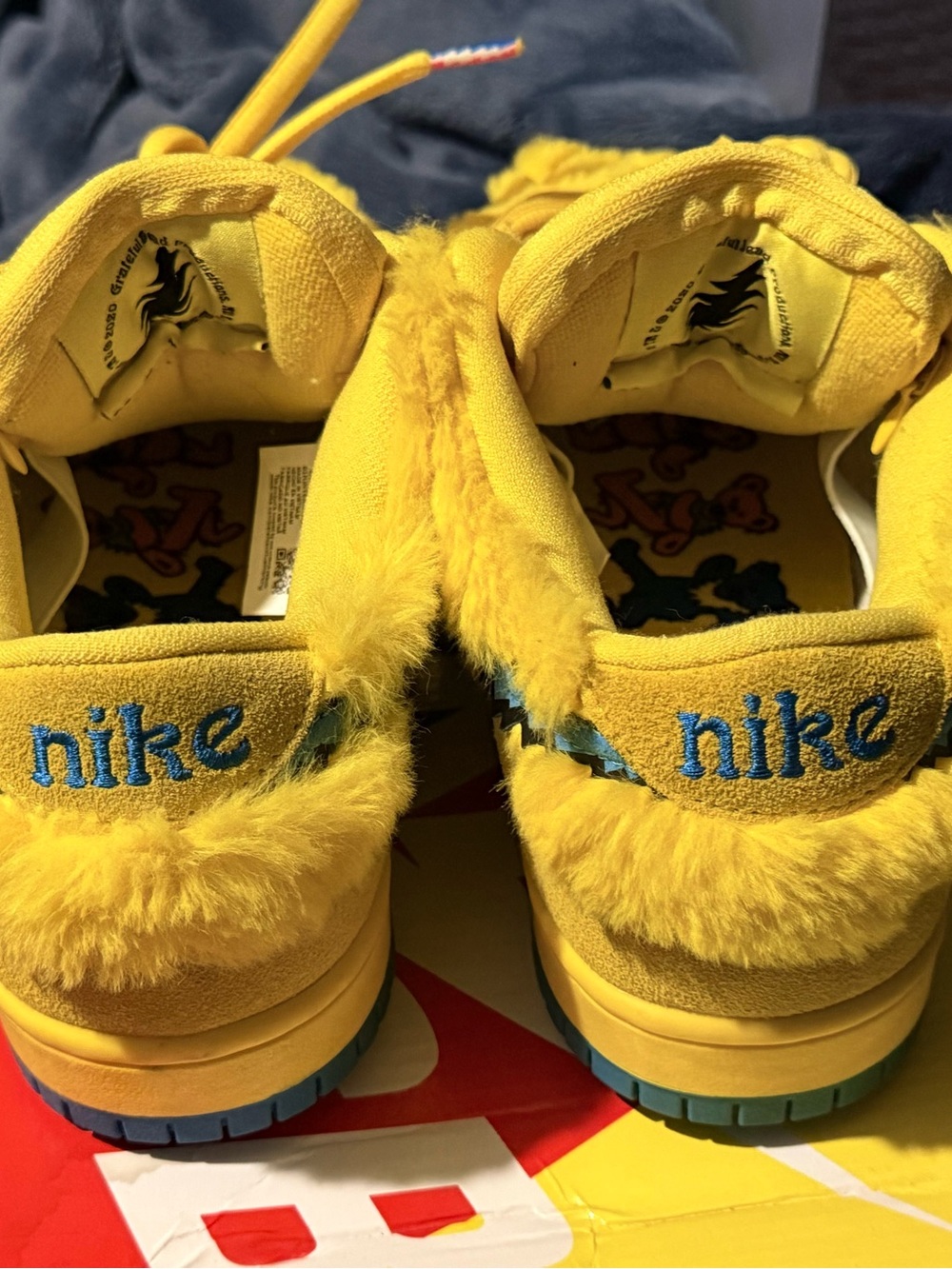Nike SB Dunk Low Grateful Dead Bears Yellow CJ5378-700 Men’s Size 8 w/ Box - Picture 5 of 7
